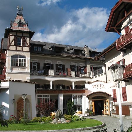 Hotel Bachmann Niederdorf Exteriör bild