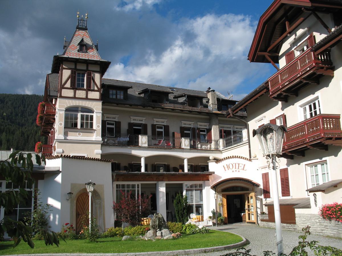 Hotel Bachmann Niederdorf Exteriör bild