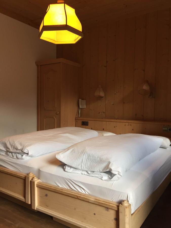Hotel Bachmann Niederdorf Exteriör bild